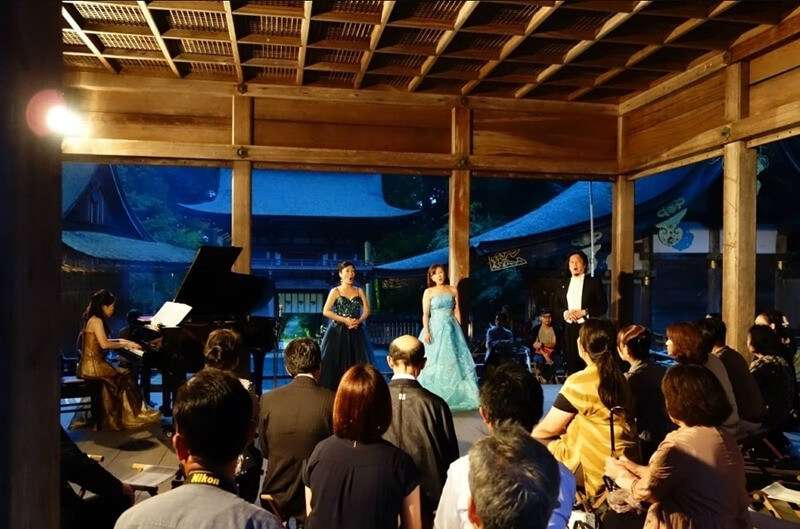 奉納かがり火コンサート